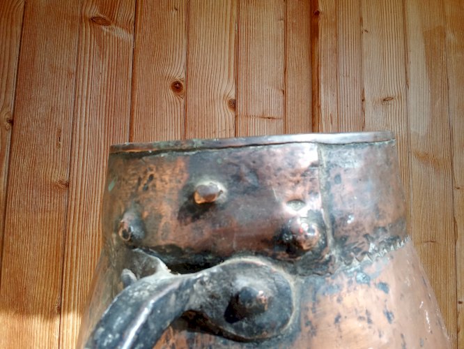 Chaudron ancien du xix siècle en cuivre massif