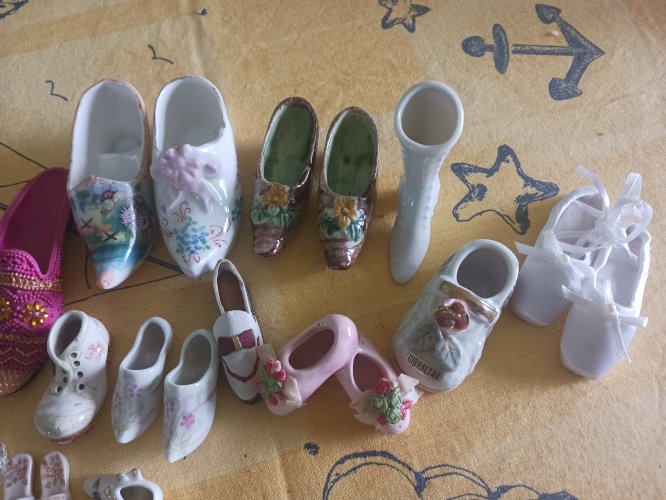 chaussures en porcelaine
