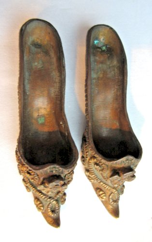 Chaussures femme, escarpins, ballerines bronze sculpté de fleurs: Napoléon III