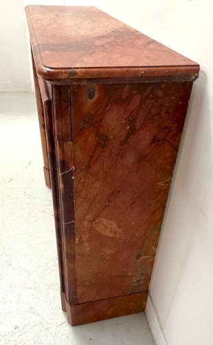 Cheminée Louis Philippe en marbre de breche rouge XIX siècle