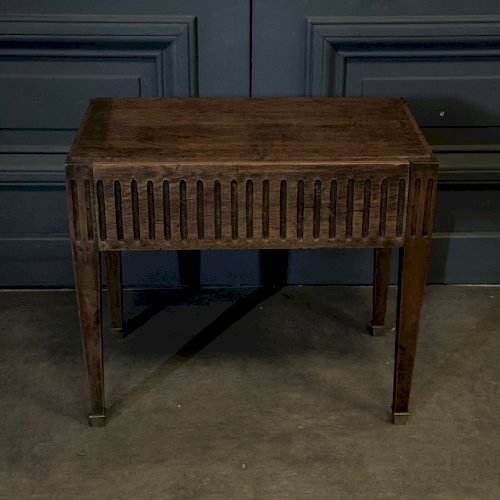 Chevet en chêne bout de canapé à cannelures type Directoire début XXe L8336