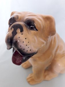 Chien bouledogue céramique