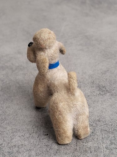 CHIEN CANICHE GRIS CARL M WEST GERMANY VINTAGE