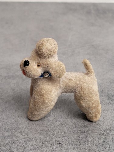 CHIEN CANICHE GRIS CARL M WEST GERMANY VINTAGE