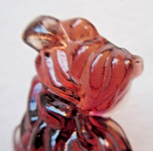 Chien Fox Terrier WESTIE Art Déco en verre rouge, figurine