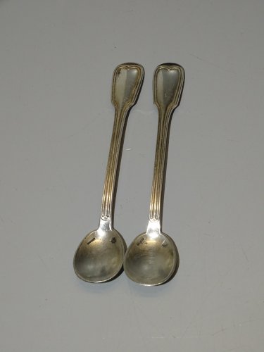 -CHRISTOFLE 2 PETITES CUILLERES METAL ARGENTE pour SALERONS COLLECTION   D