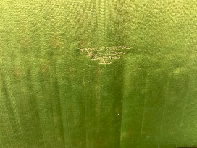 Christofle 24 couteaux Manche en ébène virole argent .