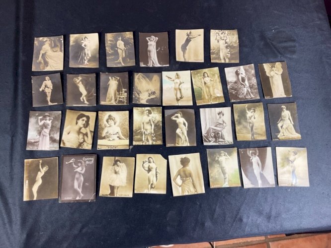 Cigarettes MELIA 30 PHOTOS publicitaires NU ARTISTIQUE SEINS EROTIC