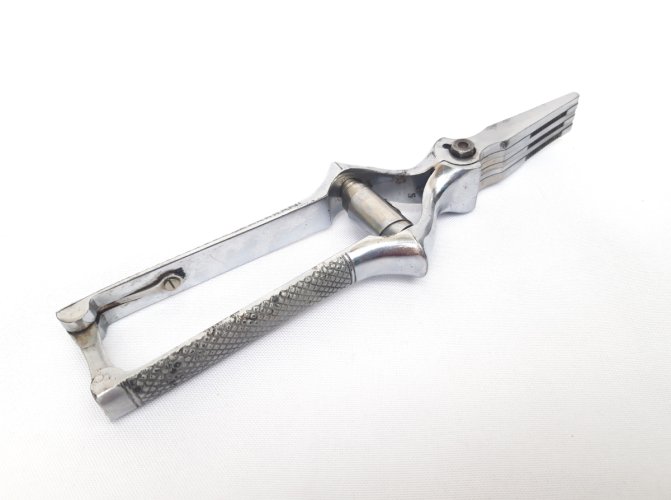 Ciseaux hacheurs - masticateur vintage acier chromé – 6 lames