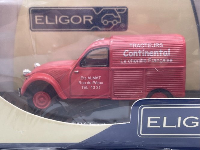 Citroën 2 CV SAV  Tracteurs continental 1/43 Eligor