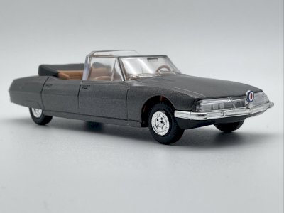 Citroën SM Presidential 1/43 Norev
