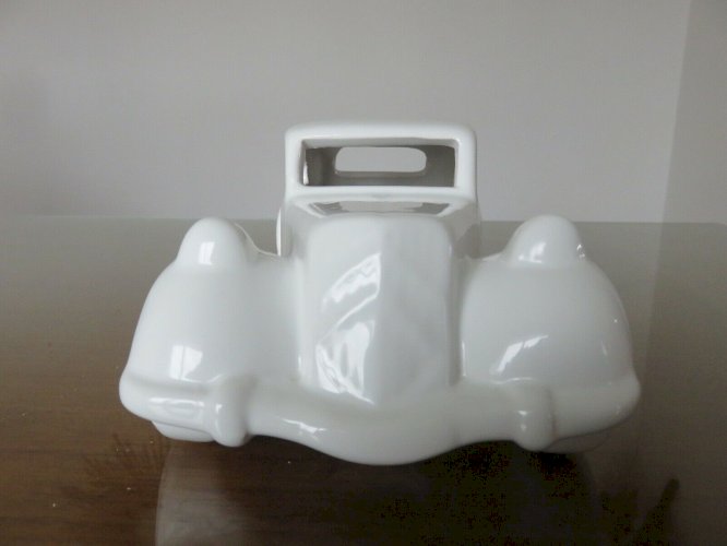 CITROËN TRACTION AVANT LAMPE EN CERAMIQUE ANNEES 70 80 VINTAGE