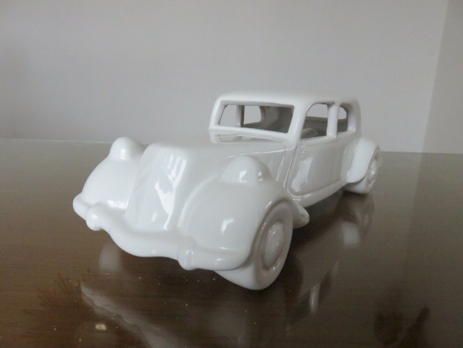 CITROËN TRACTION AVANT LAMPE EN CERAMIQUE ANNEES 70 80 VINTAGE
