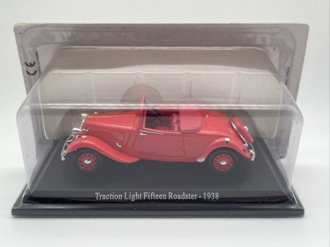 Citroën Traction Light Fifteen Roadster (1938) 1/43 Atlas