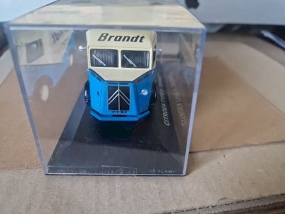 Citroen Type H Brandt     1/43. Fff