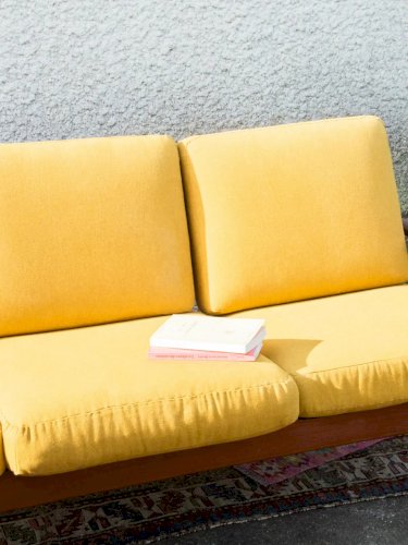 Clara, la banquette jaune N°23