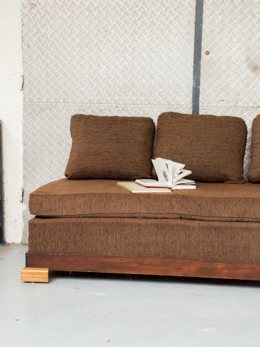 Clara, la banquette marron haute N°28