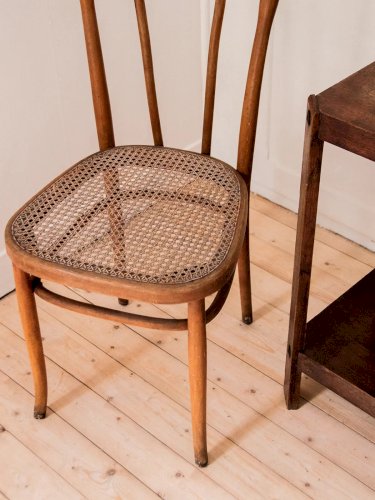 Claude, la chaise cannée N°4