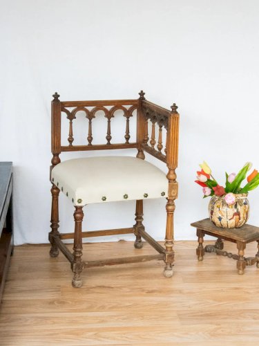 Claude, la chaise d'angle en cuir N°882