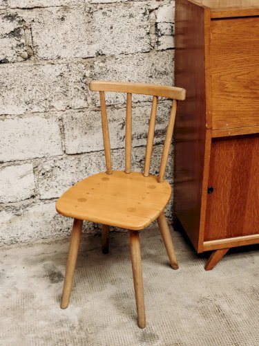 Claude, la chaise en bois claire N°593