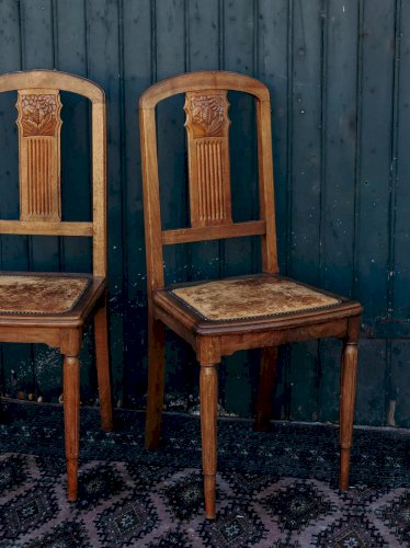 Claude, la chaise en bois et cuir N°407