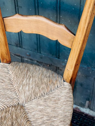 Claude, la chaise en bois et paille N°451