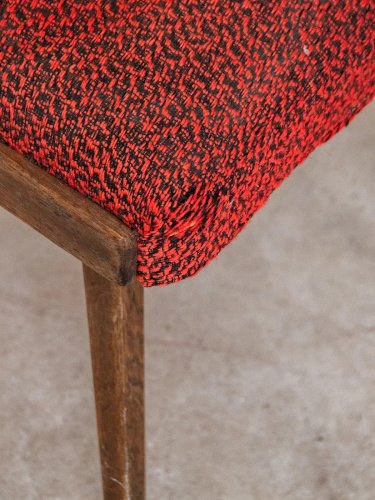 Claude, la chaise en bois et tissu N°697