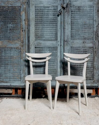 Claude, la chaise en bois N°147