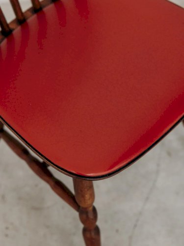 Claude, la chaise en bois N°233