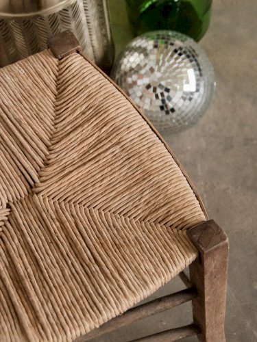 Claude, la chaise en bois N°238