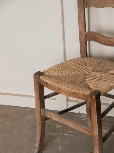 Claude, la chaise en bois N°238