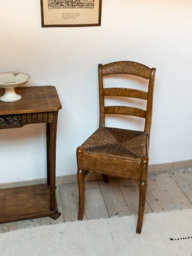 Claude, la chaise en bois N°290