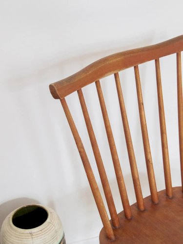 Claude, la chaise en bois N°364