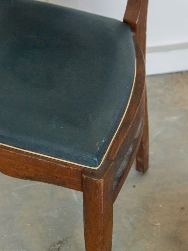 Claude, la chaise en bois N°447