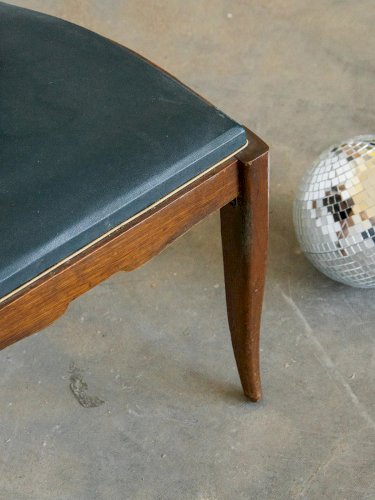 Claude, la chaise en bois N°447