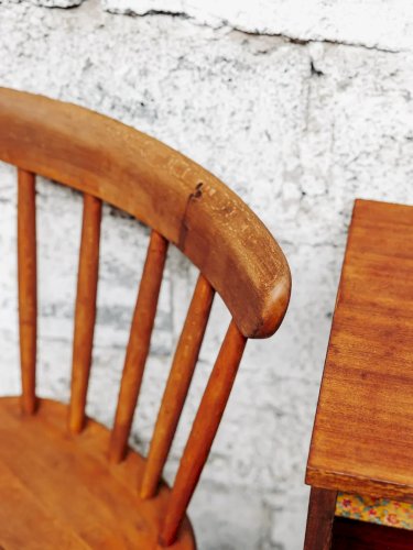 Claude, la chaise en bois N°486