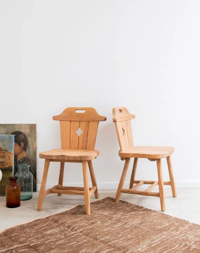 Claude, la chaise en bois N°493