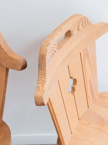 Claude, la chaise en bois N°493