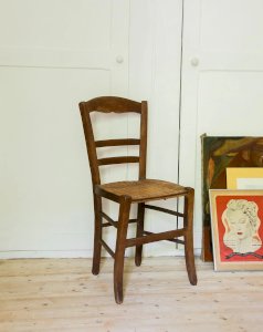 Claude, la chaise en bois N°509