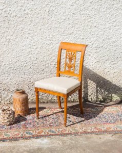 Claude, la chaise en bois N°581