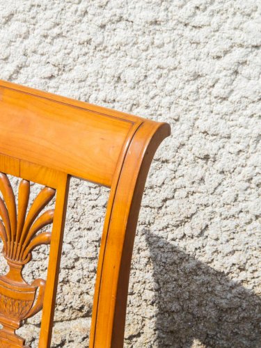 Claude, la chaise en bois N°581