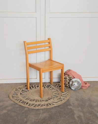 Claude, la chaise en bois N°582