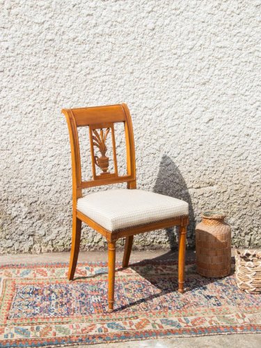 Claude, la chaise en bois N°584