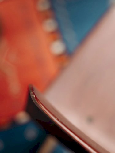 Claude, la chaise en bois N°595