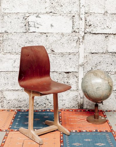 Claude, la chaise en bois N°595