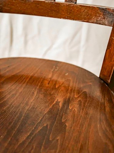 Claude, la chaise en bois N°750