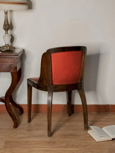 Claude, la chaise en bois N°789