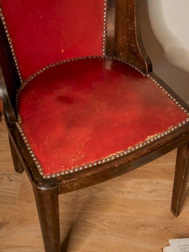 Claude, la chaise en bois N°790