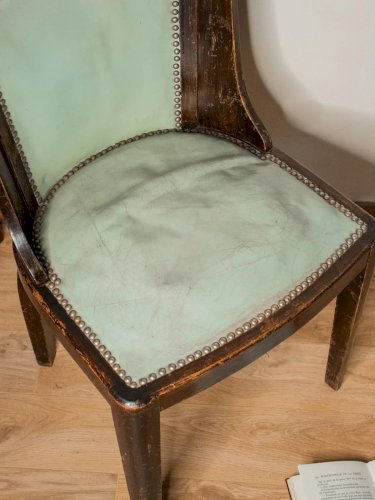 Claude, la chaise en bois N°793