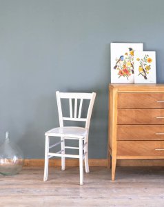 Claude, the wooden chair No. 834